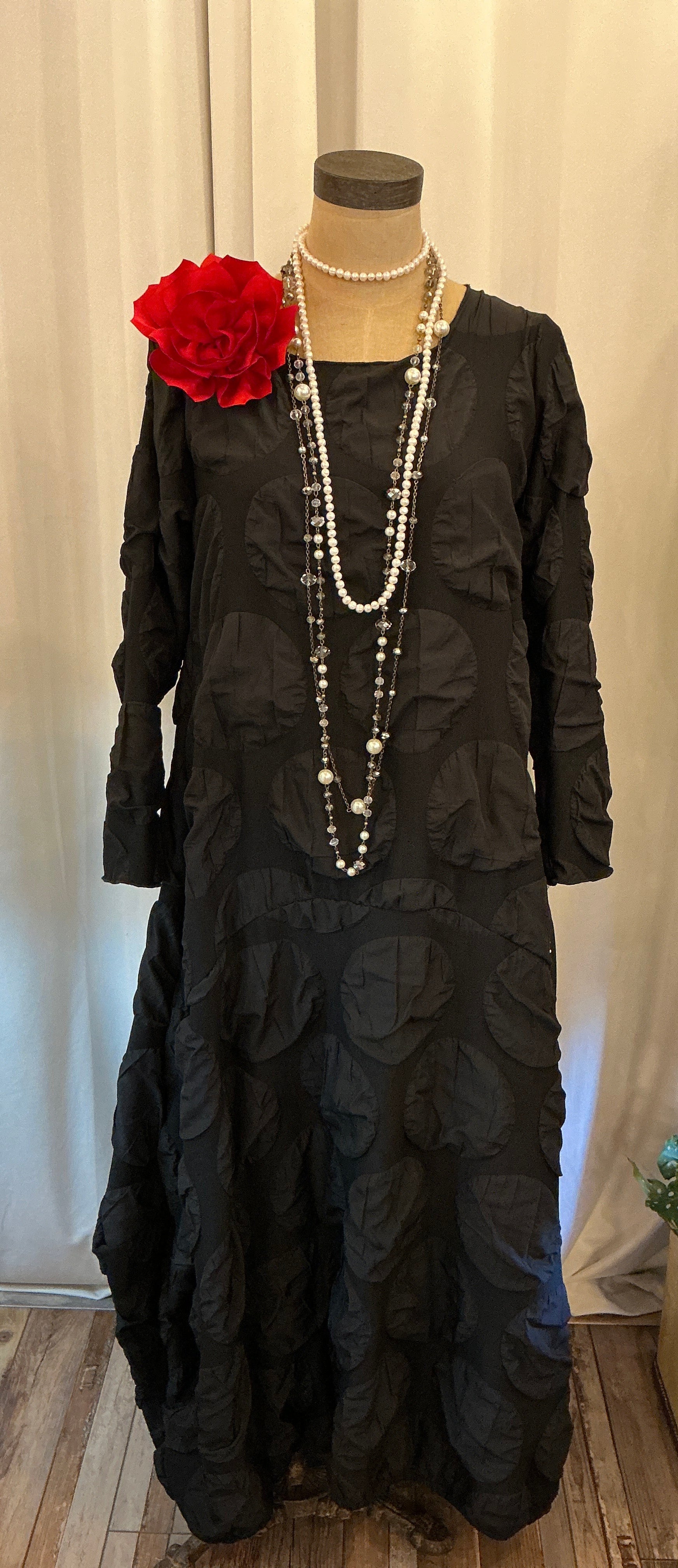 Airy Black on Black Polka Dot Flowy Dress – My Store