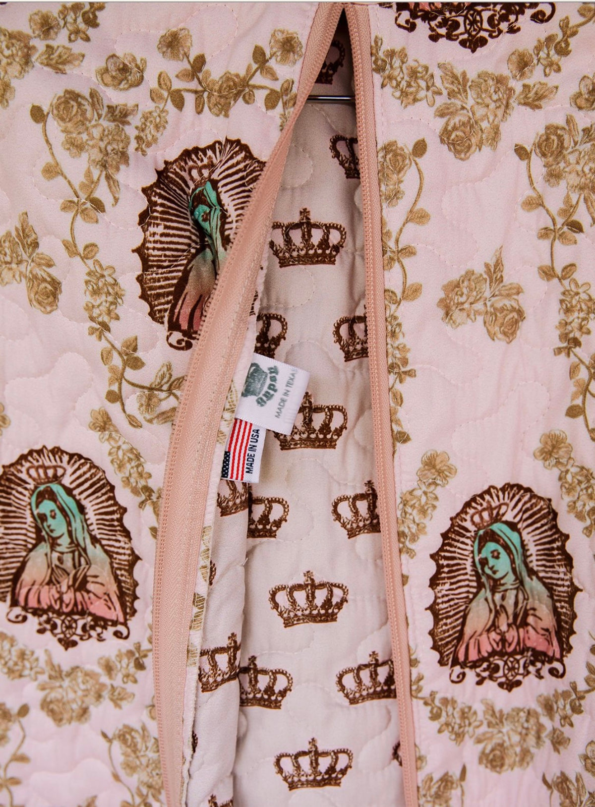 Quilted Zippered Garment Bag
