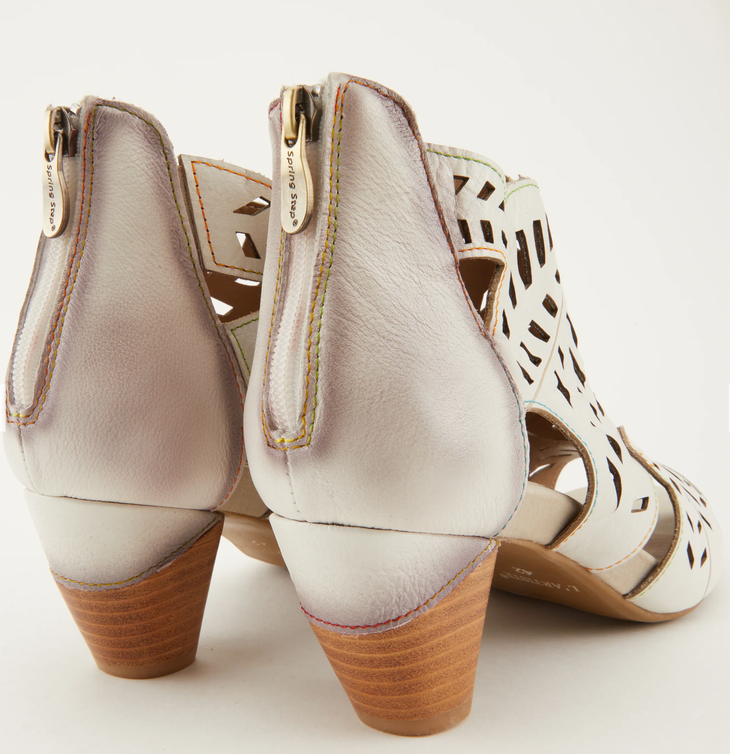 L’ARTISTE 2.5” Sandal